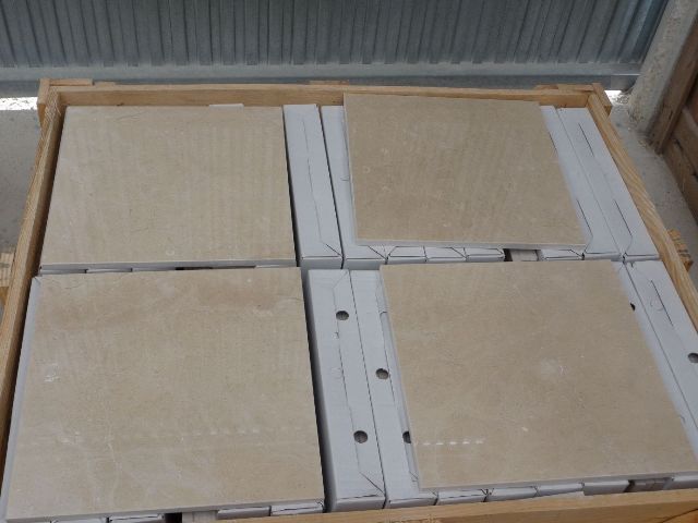 Crema Marfil Selected Tiles (3)